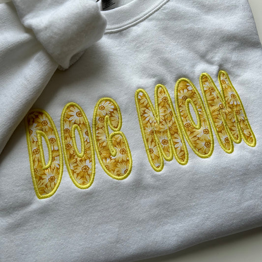 DOG MOM - Yellow Daisies